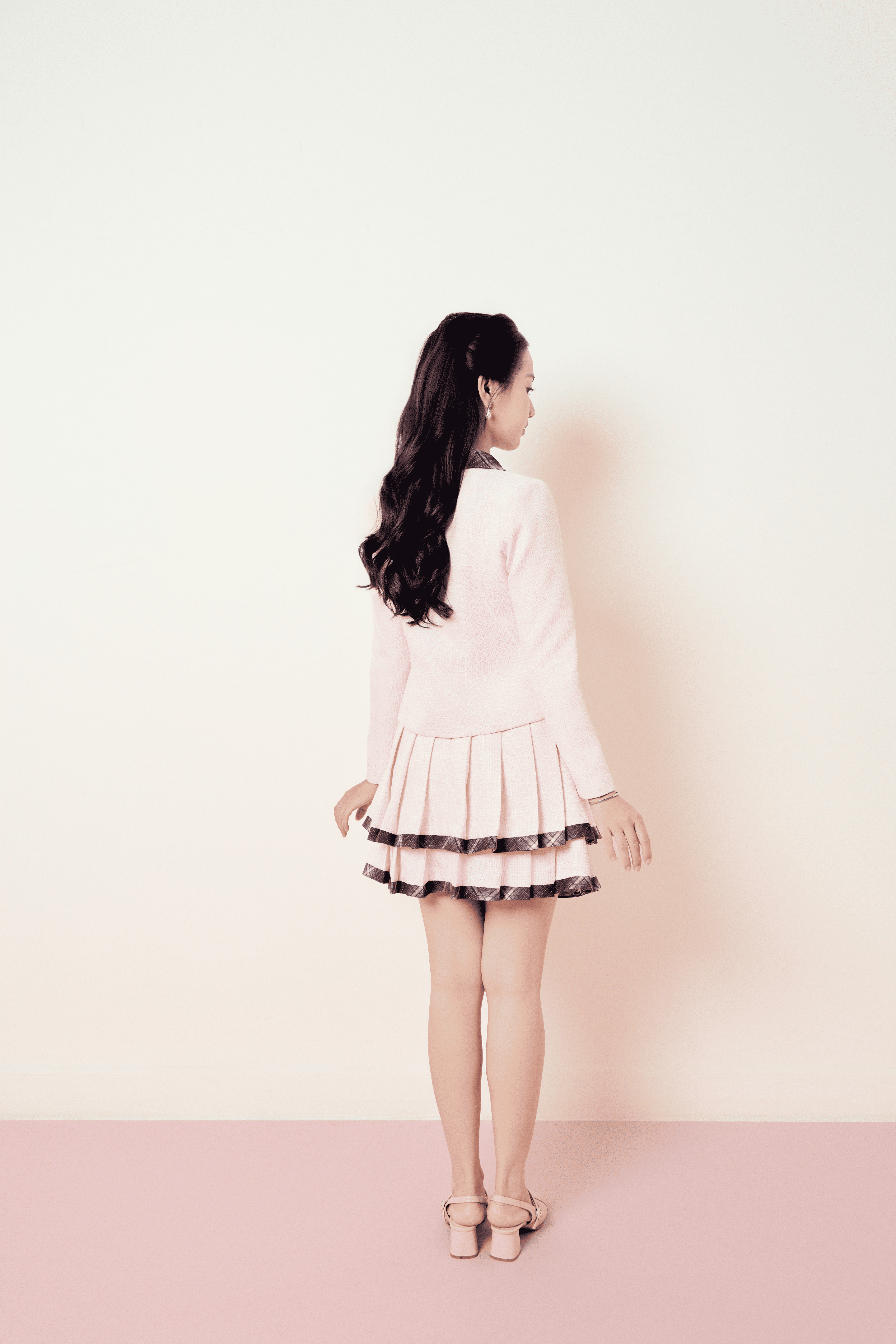 RÓSE_Chân váy hồng xếp ly viền caro