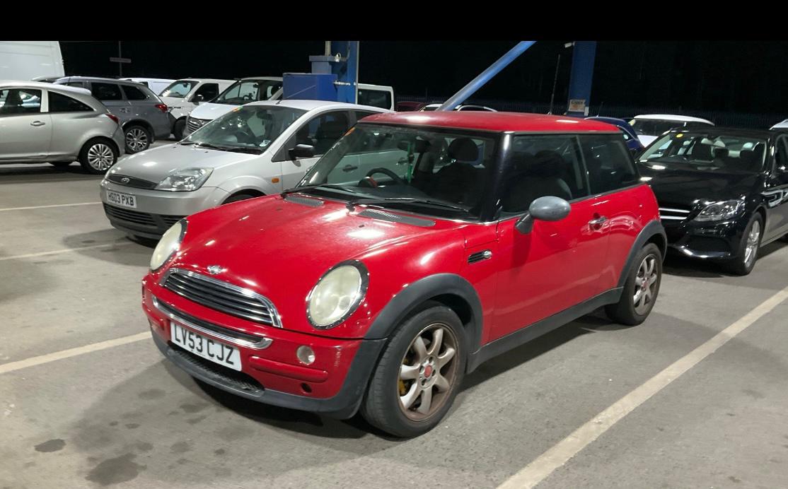 mini hatch