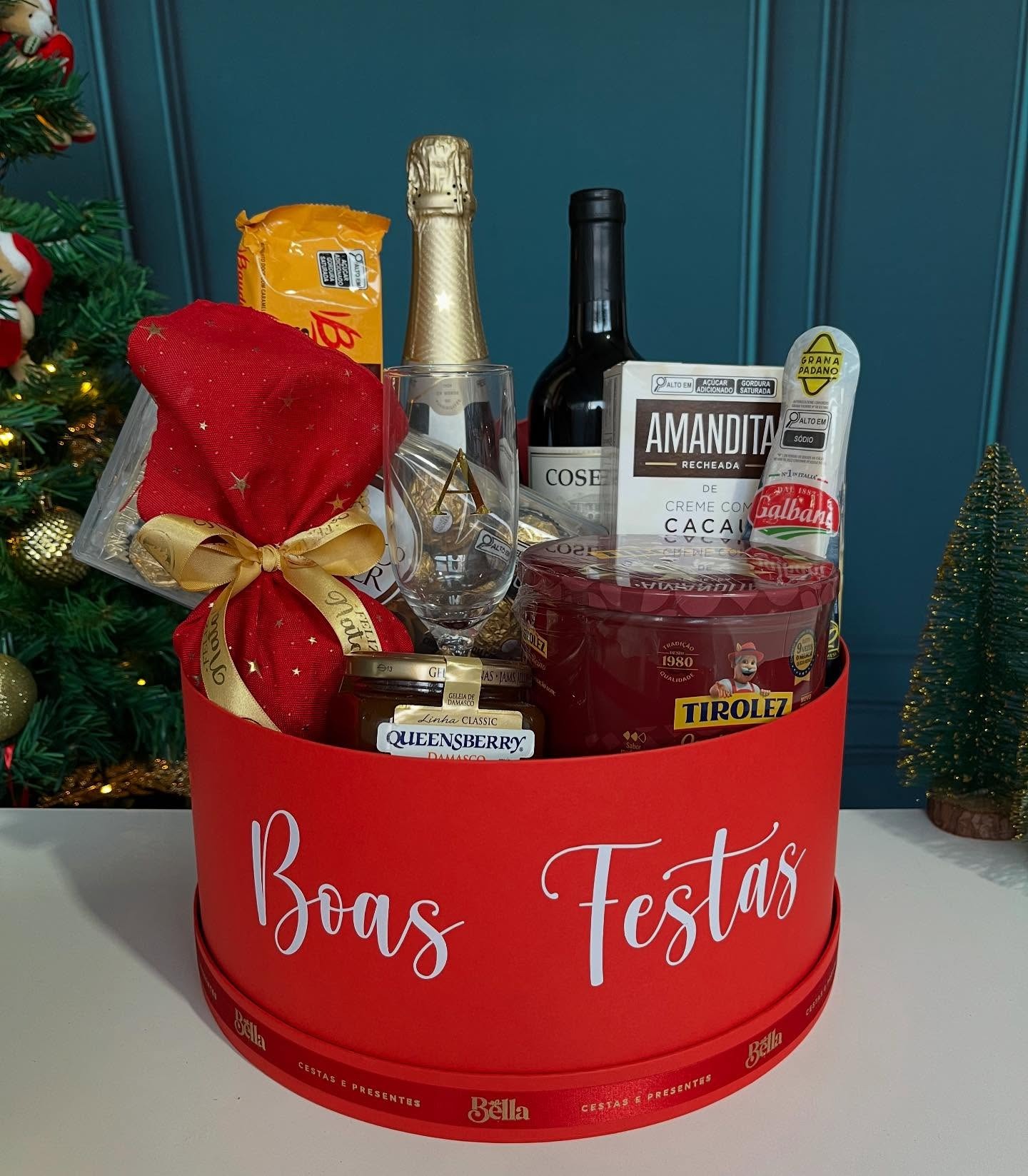 Holiday Gift Hamper