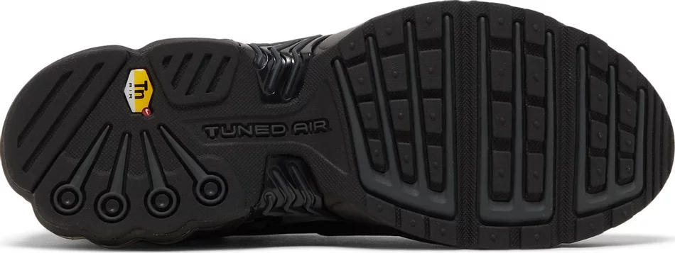 Air Max Plus 3 Leather ‘Triple Black’