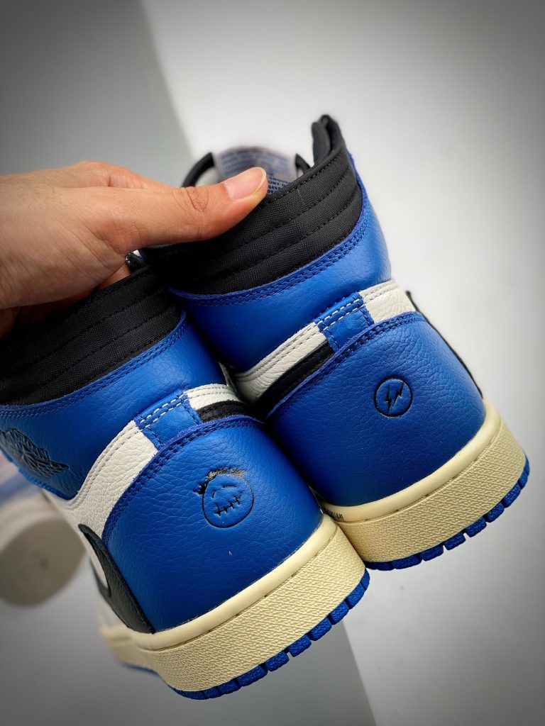 Air Jordan 1 High »Travis Scott Fragment»