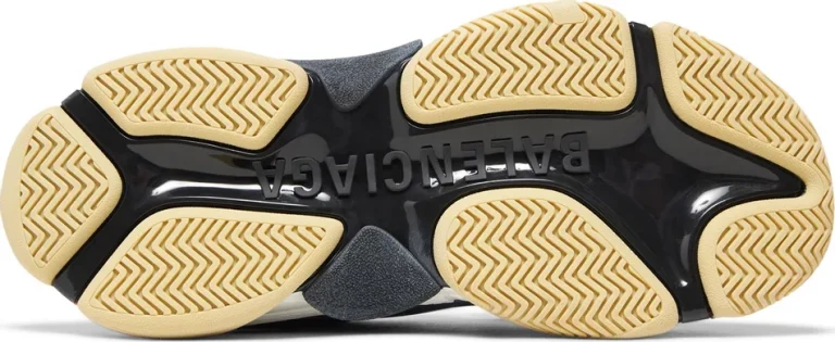 Balenciaga Triple S ‘Black Red’