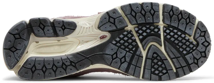 New Balance 2002R ‘Protection Pack – Pink’