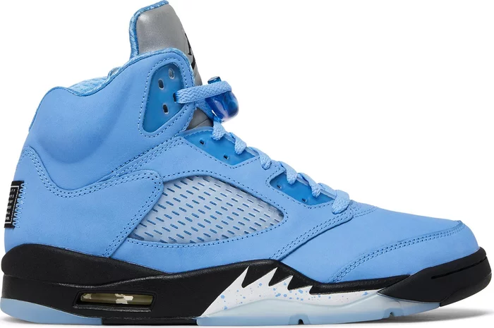 Air Jordan 5 Retro SE ‘UNC’