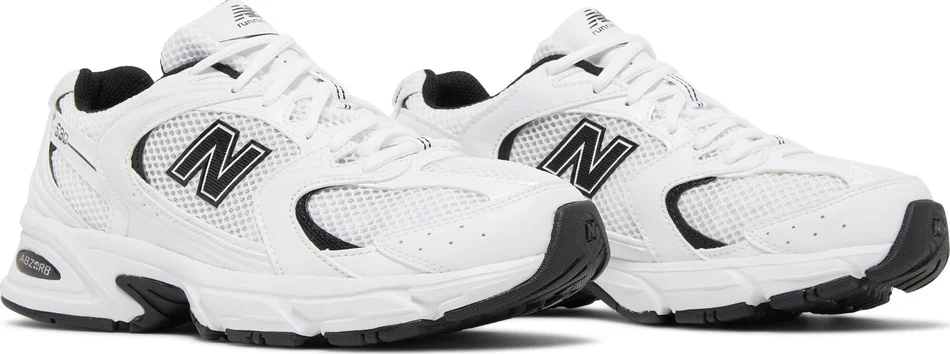 New Balance 530 ‘White Black’