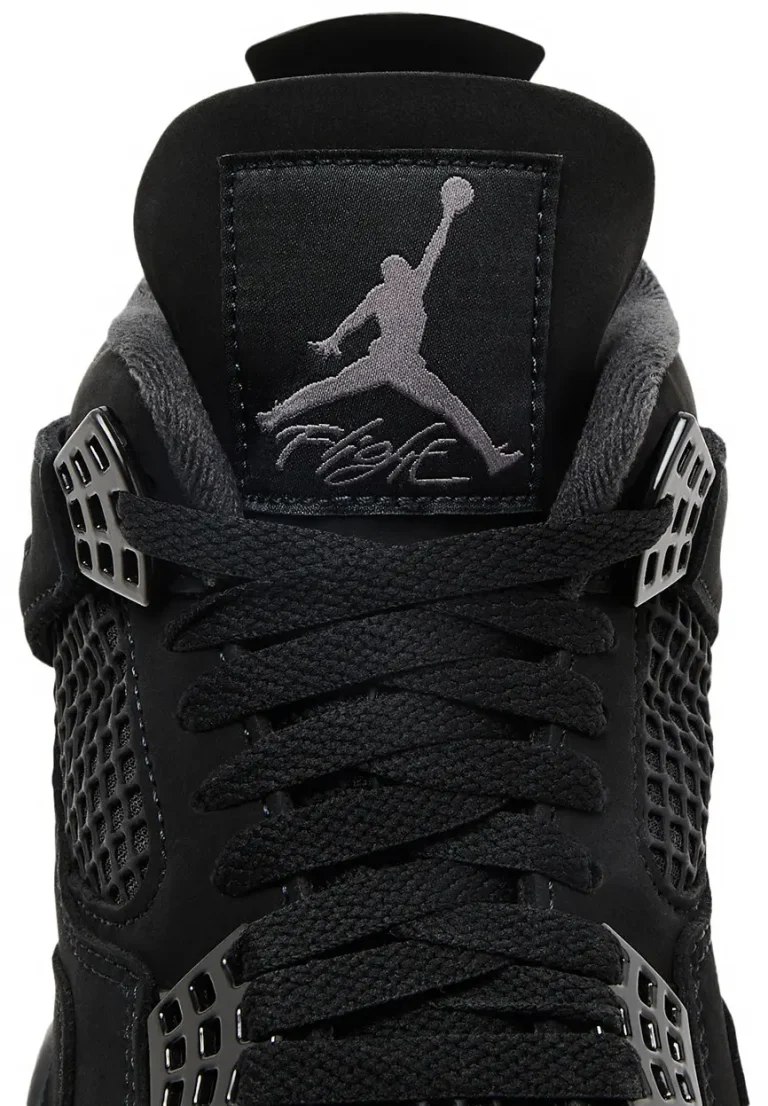 Air Jordan 4 ‘Black Cat’ 2025 New