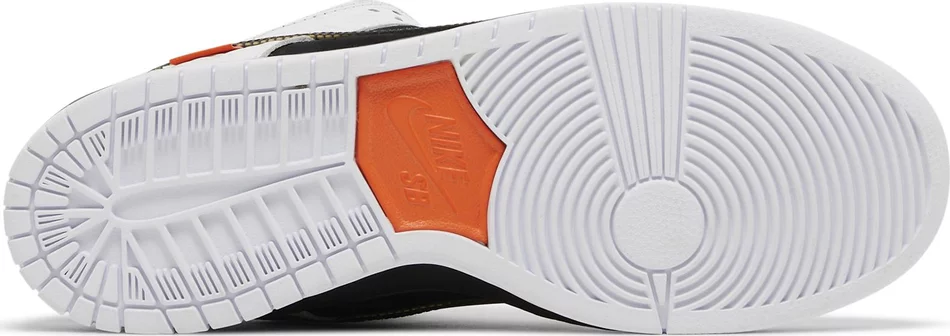 TIGHTBOOTH x Dunk Low