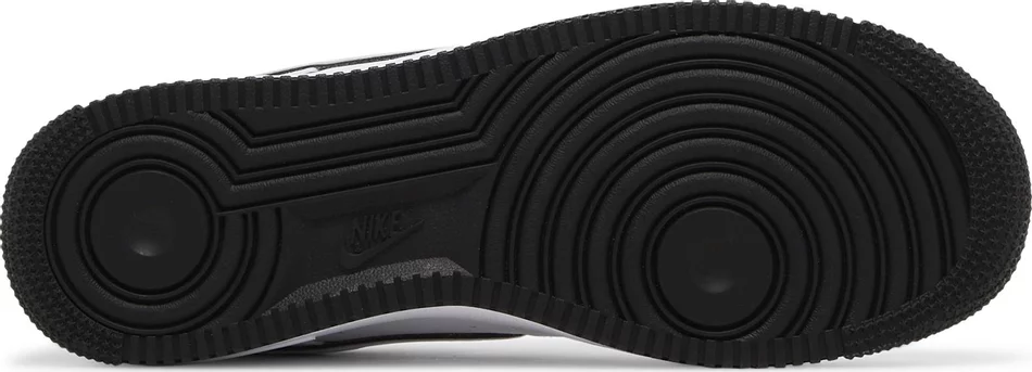 Air Force 1 ‘White Black Outline’