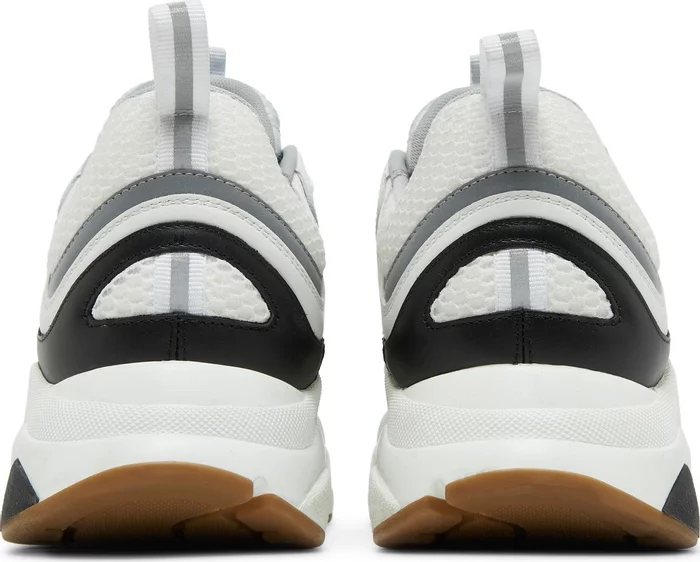 Dior B22 ‘White Black Gum’