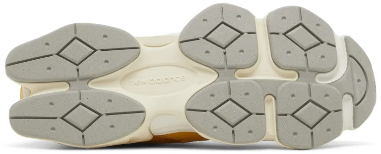 New Balance 9060 ‘Varsity Gold’