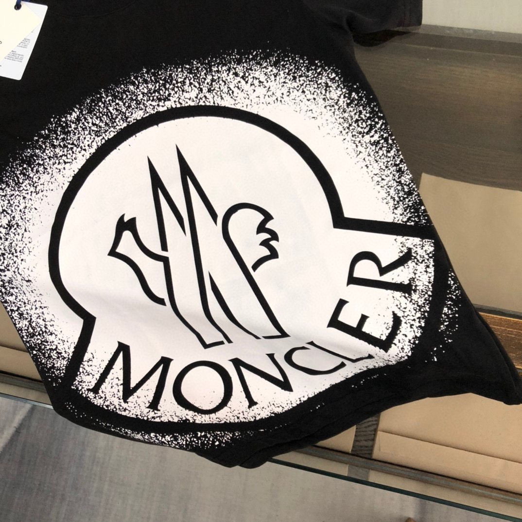 Camiseta Moncler
