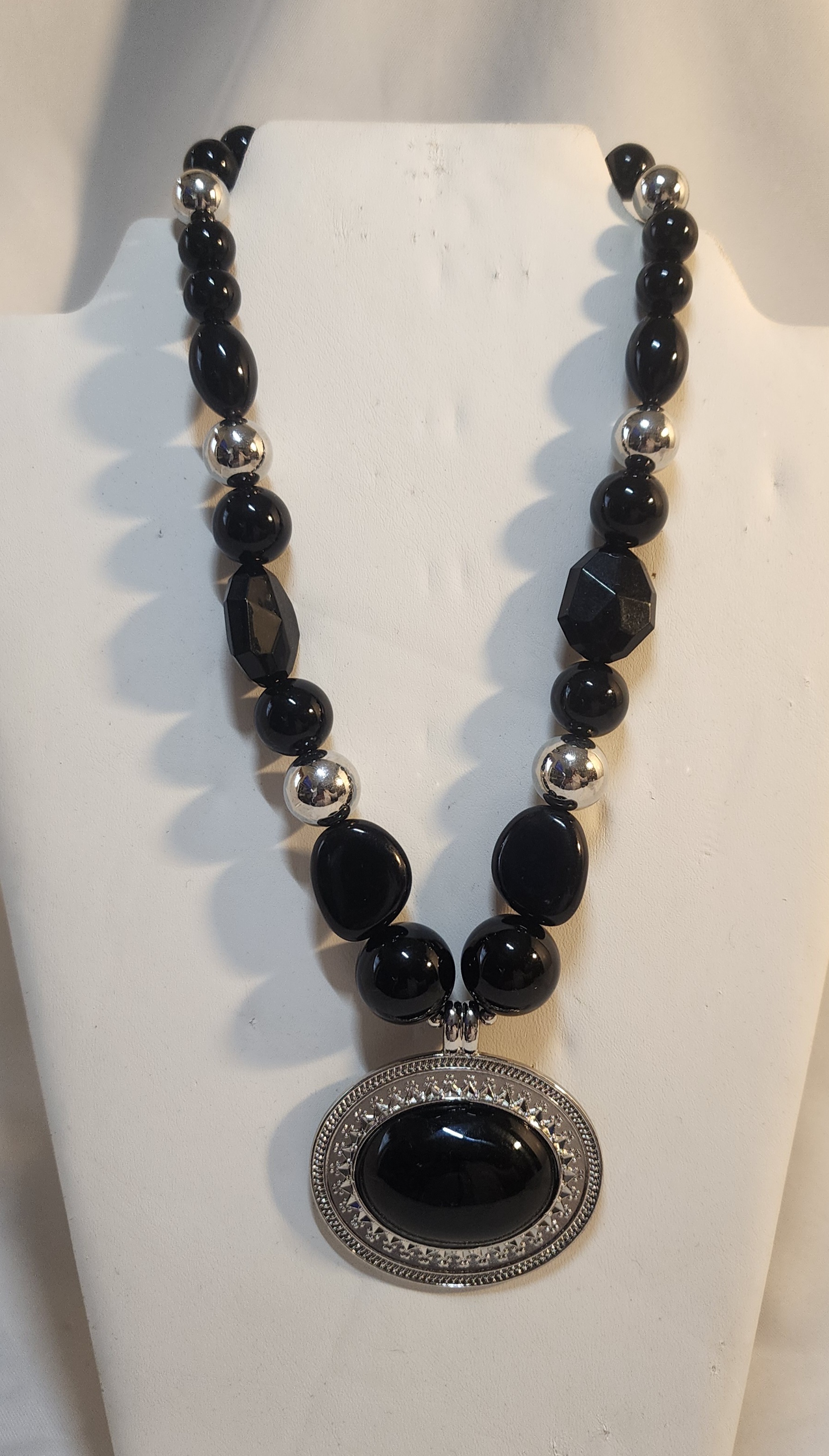 Black Beaded Pendant Necklace