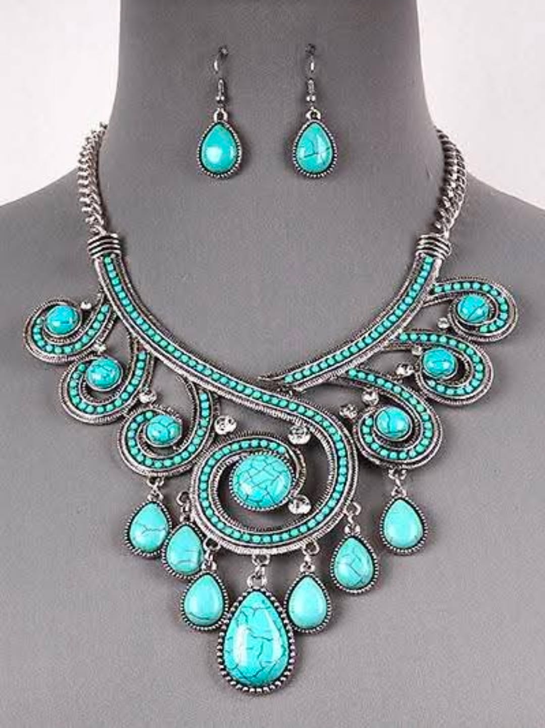 Turquoise Statement Necklace Set
