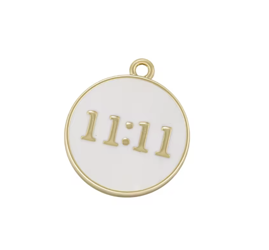 Collar Blanco dorado 11:11