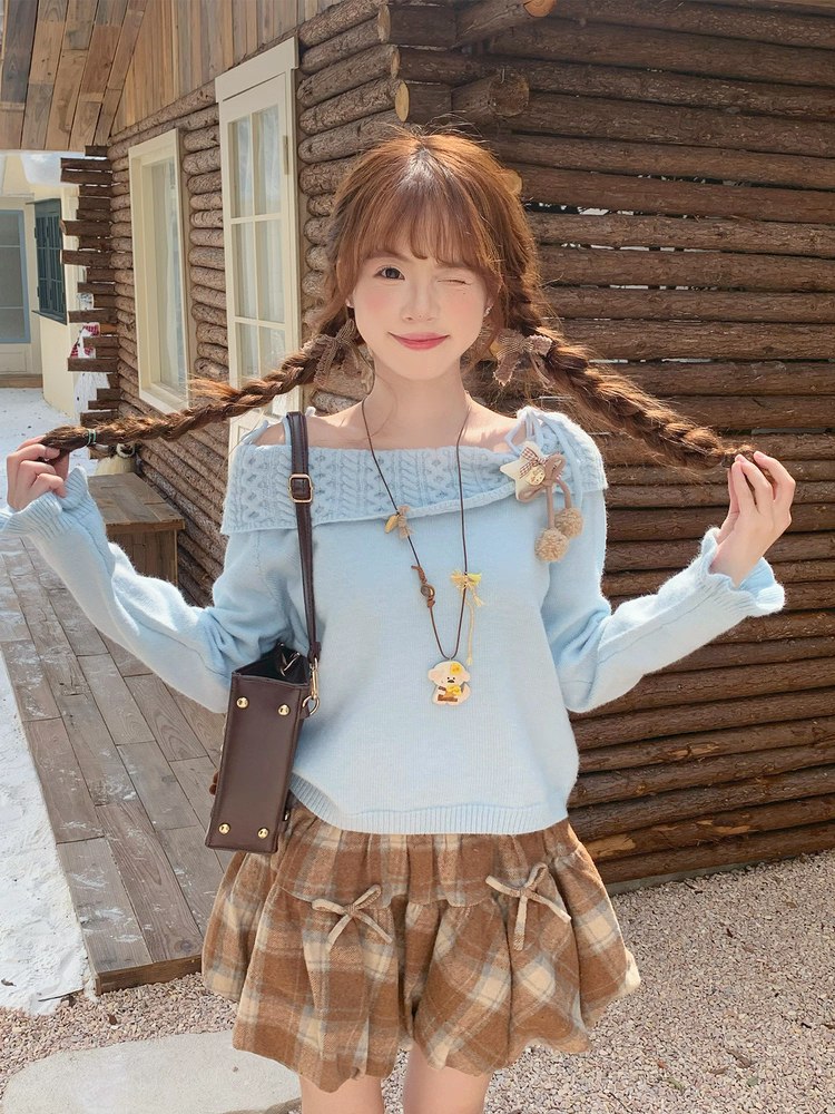 Plaid Skirt with Bow Details