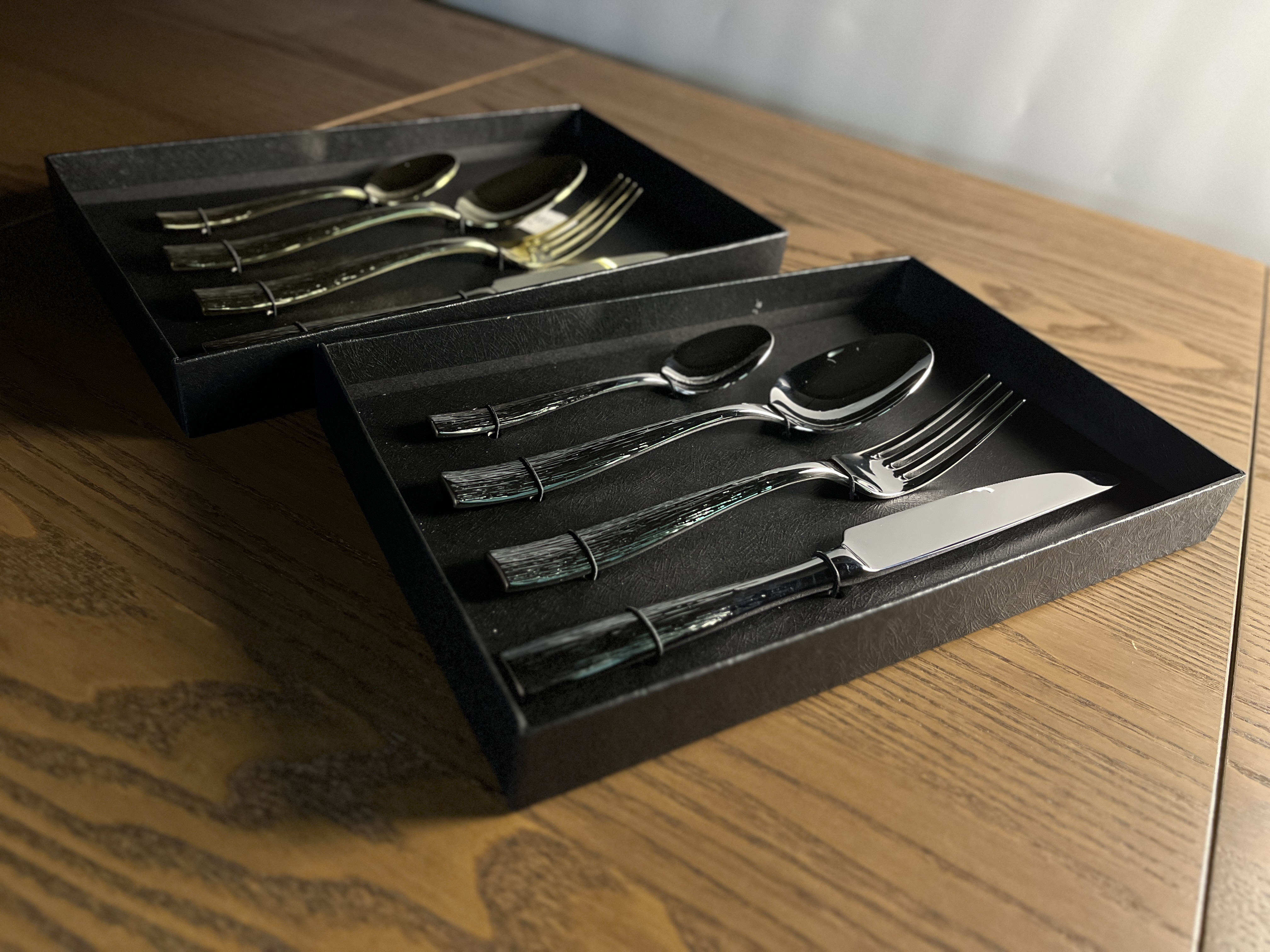 Silver & Gold Cutleries