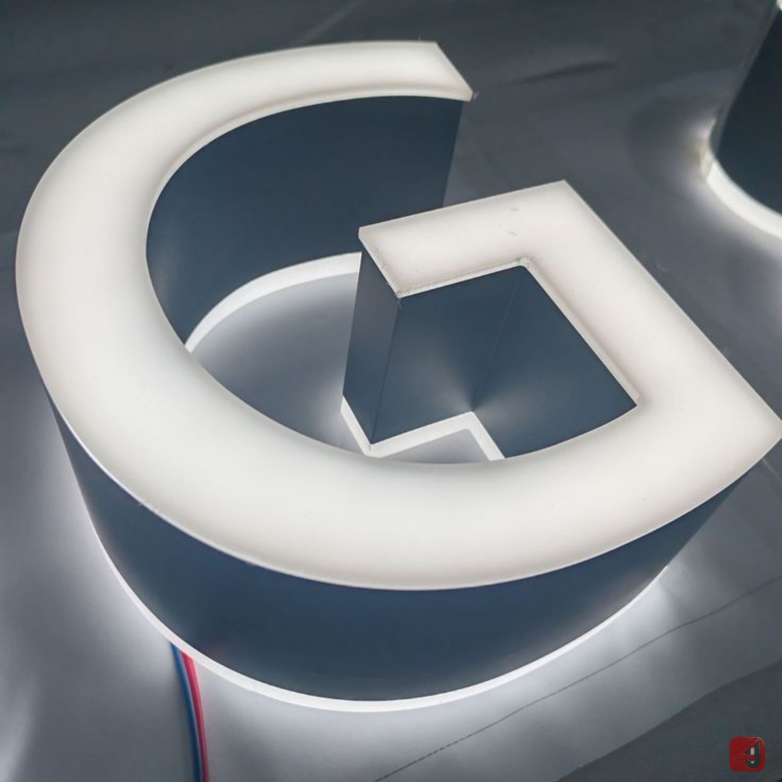 Illuminated 3D Letter G Sign
