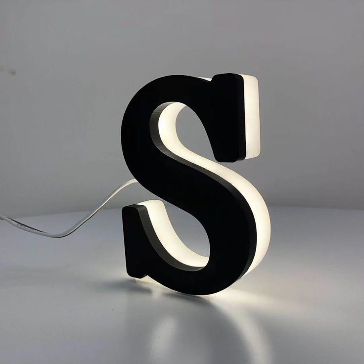 Illuminated Letter S Lamp