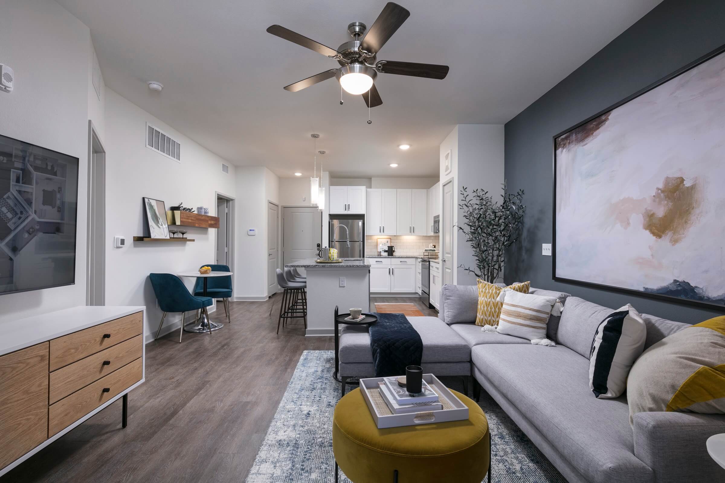 Modern Living Room Sectional Sofa