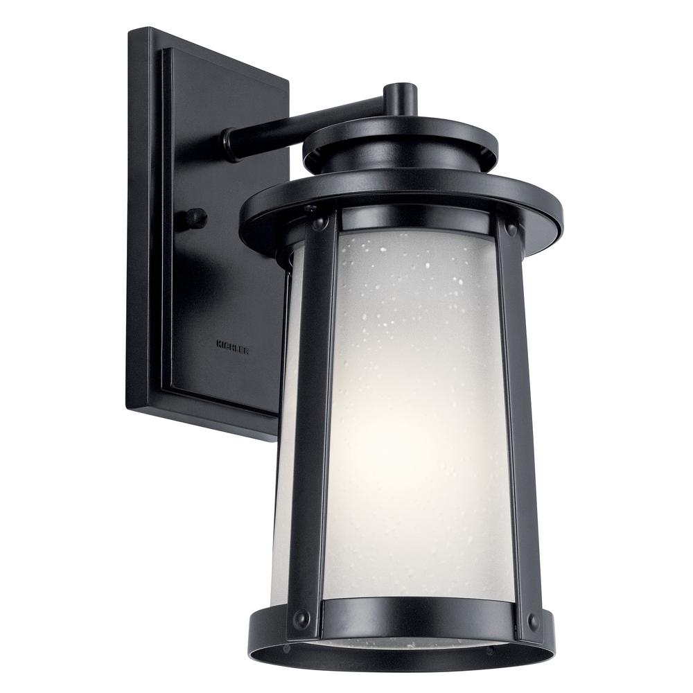 Outdoor Wall Lantern