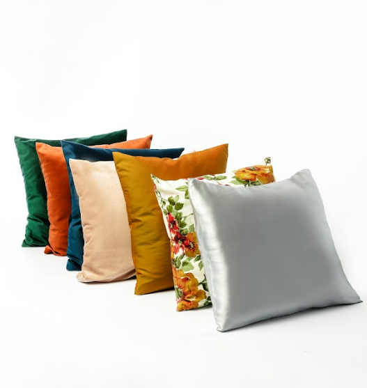 ALMOFADAS 45X45 CORES DIVERSAS