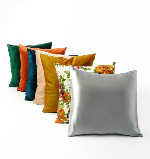 ALMOFADAS 45X45 CORES DIVERSAS