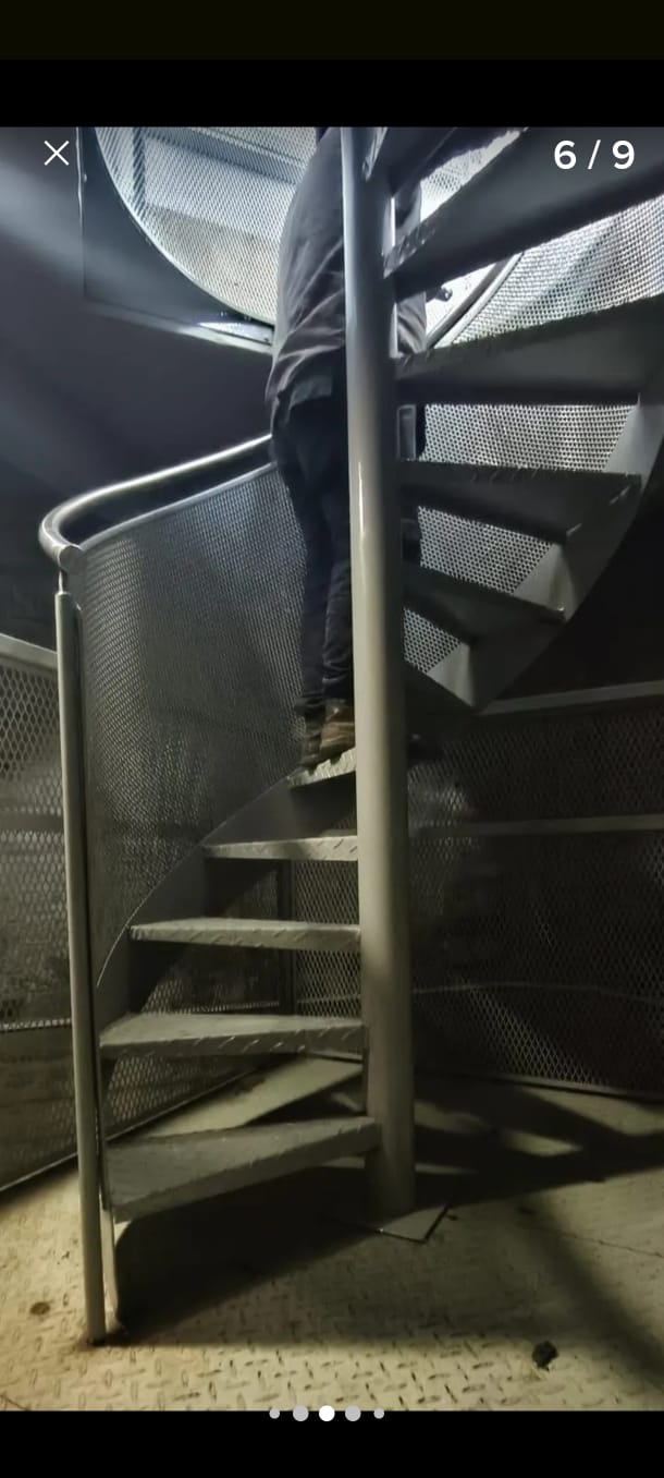 Escalera Caracol Metal