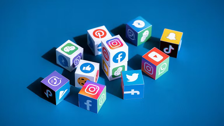 Social Media Icon Cubes