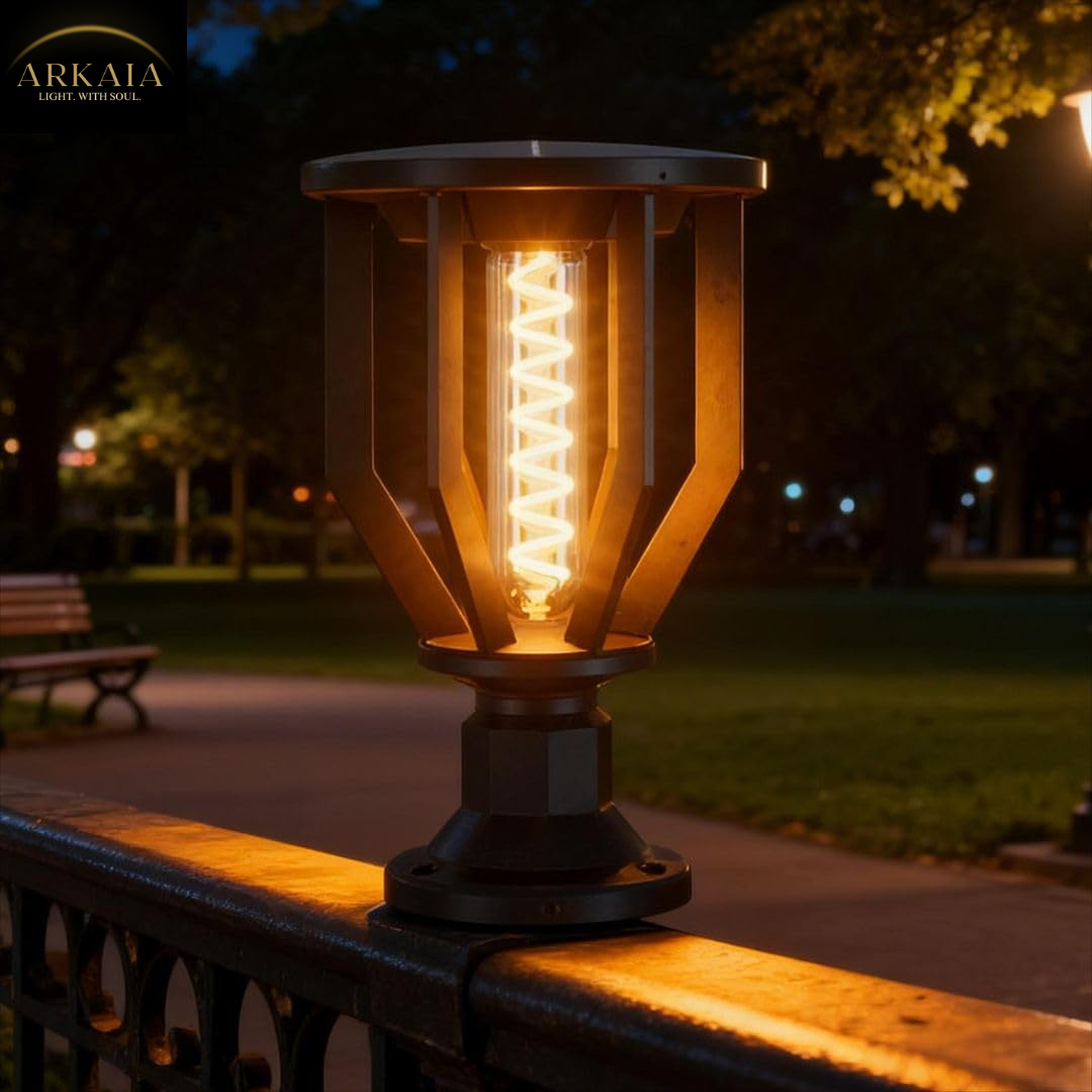 ARKAIA Solar Gate Pillar Light