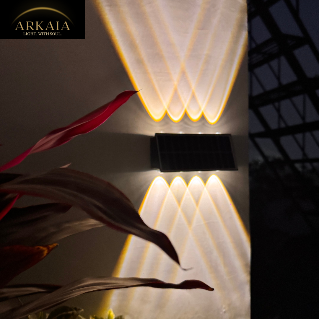 ARKAIA Solar Up Down 8 LED Wall Light