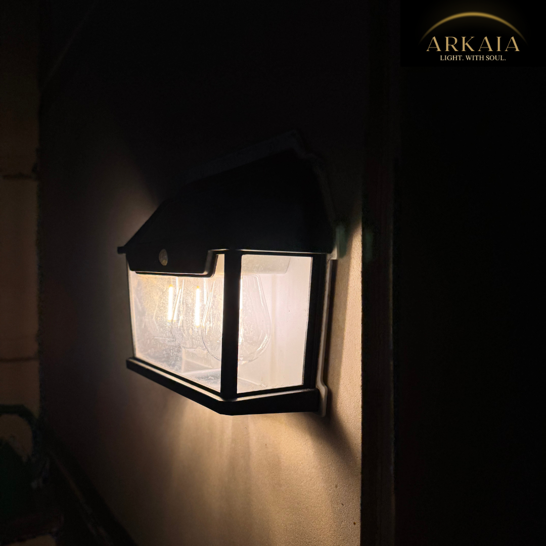 ARKAIA Solar Motion Sensor Wall Light – 3 LED Bulbs