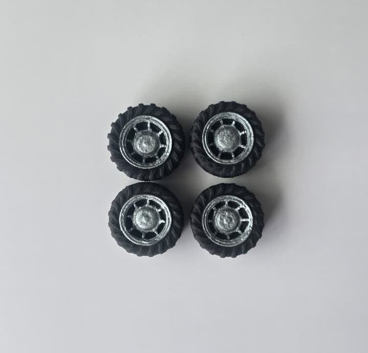 Racing Car Wheels Fondant Cake Decorations