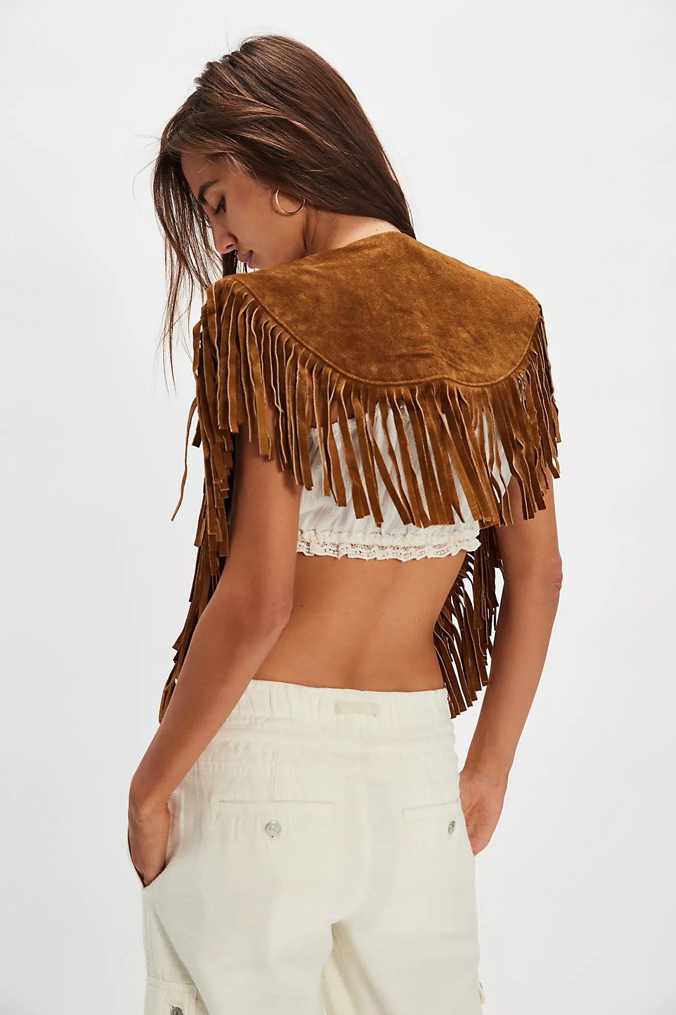 Understated Leather Wide Eyes Suede Fringe Collar