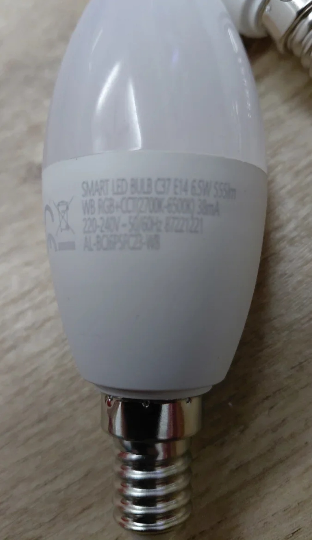 Bombillas E14 inteligentes