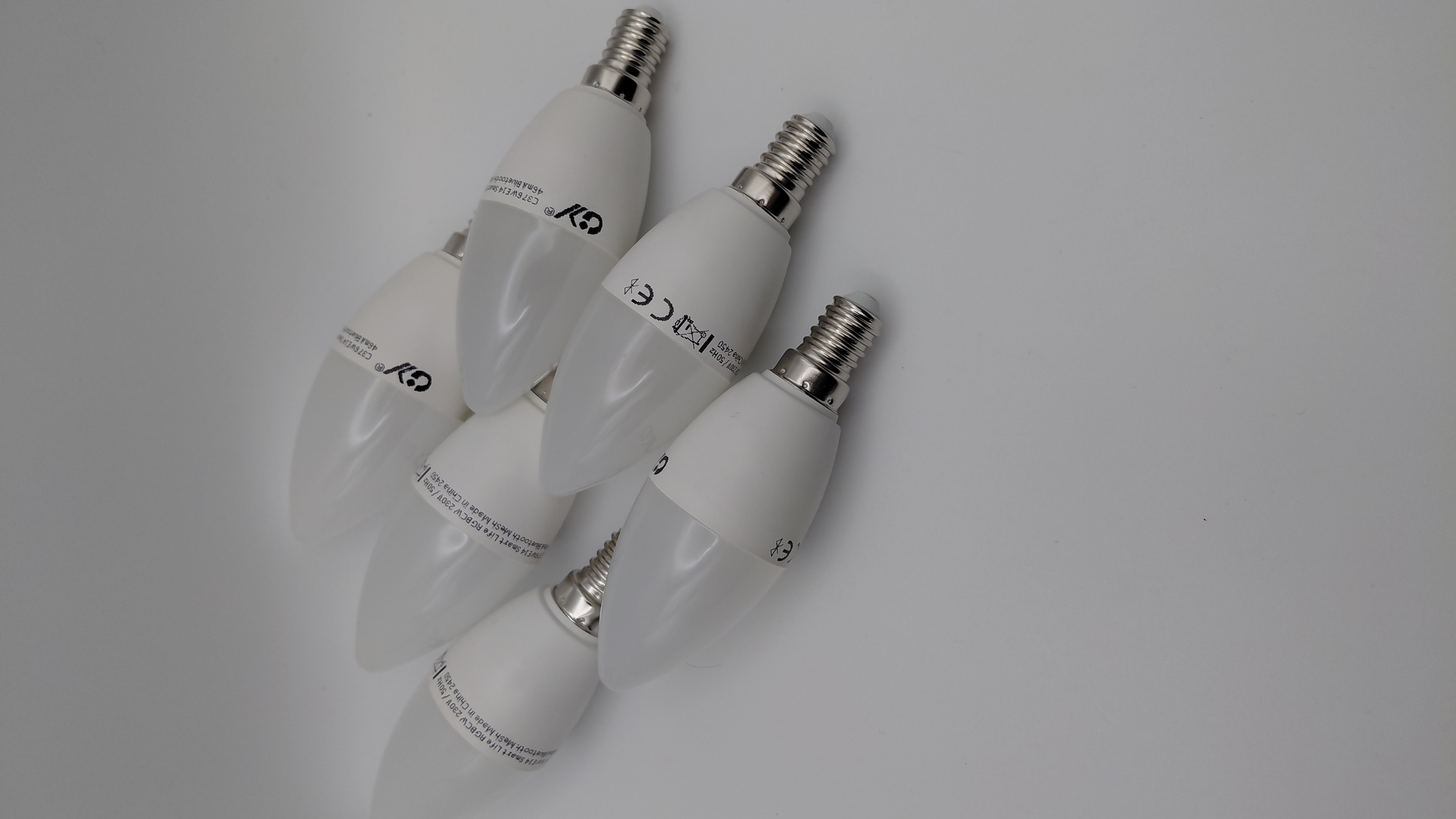 Bombillas Inteligentes E14