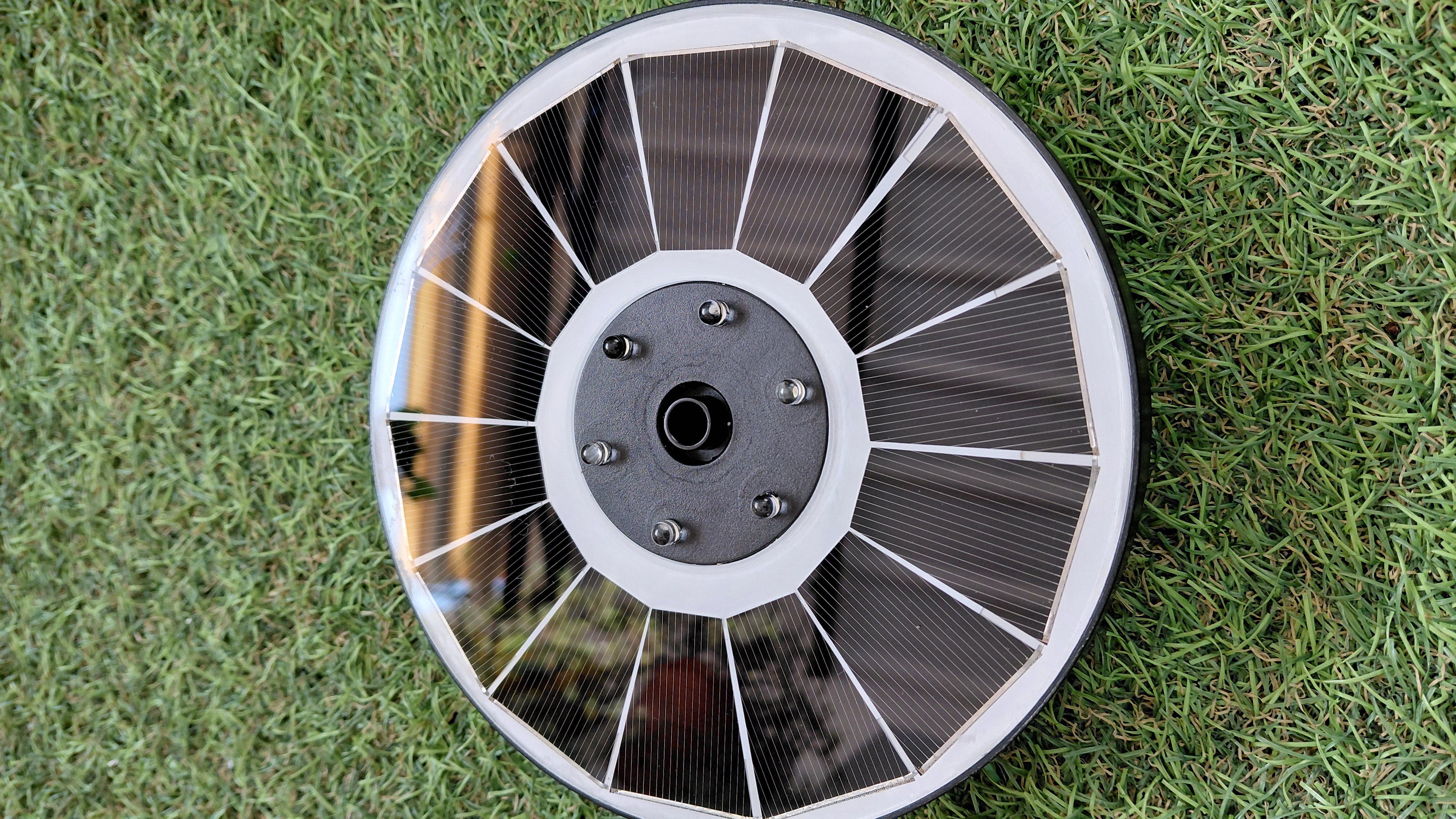 Fuente Solar Pajaros con luz