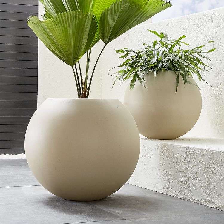 BGY-1 Modern Globe Planter