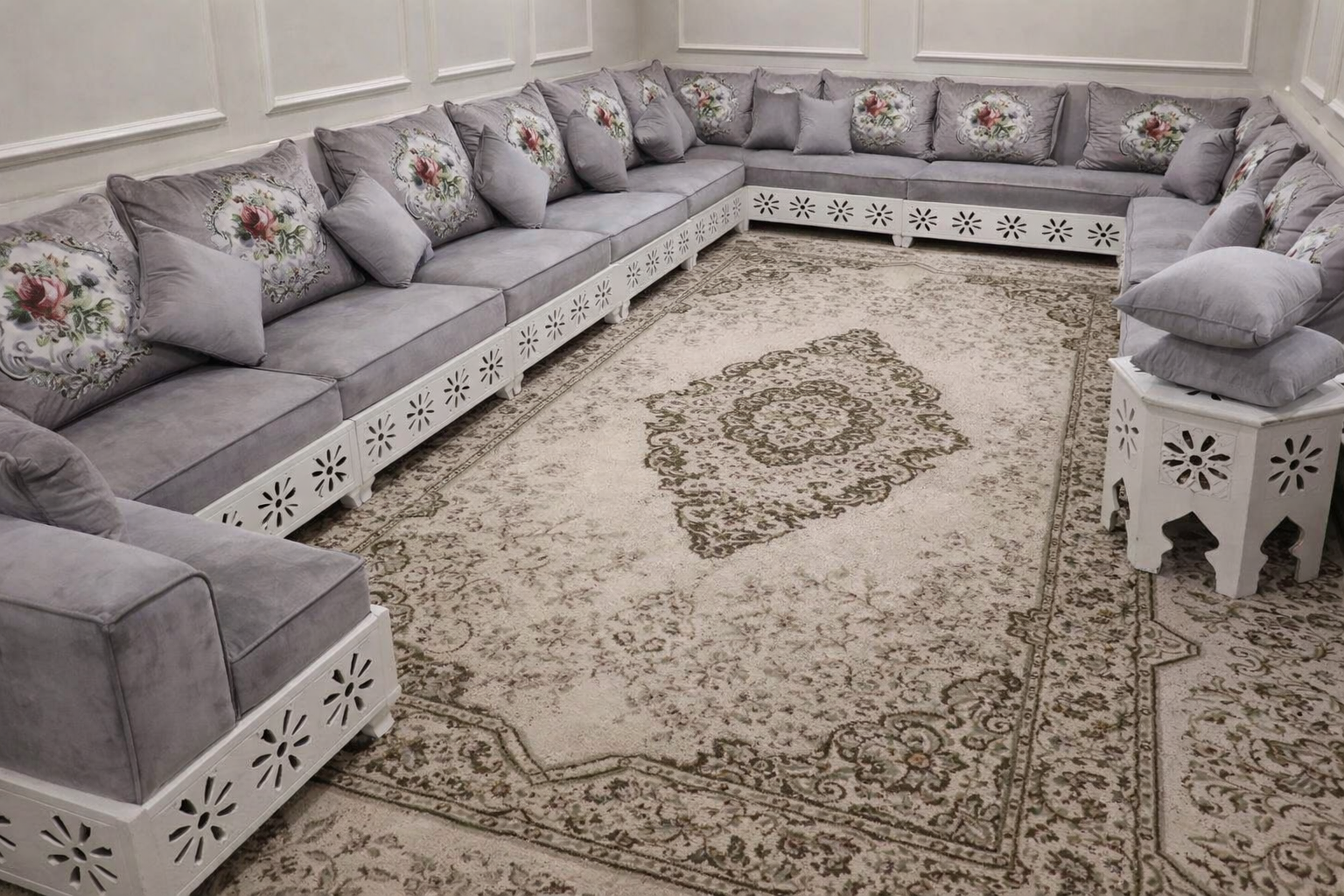 Modern Majlis Sofa Set