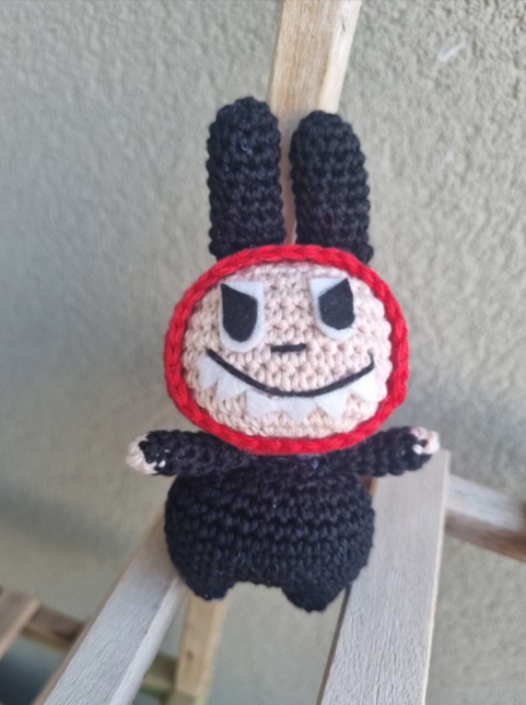 Portachiavi stile "Labubu"