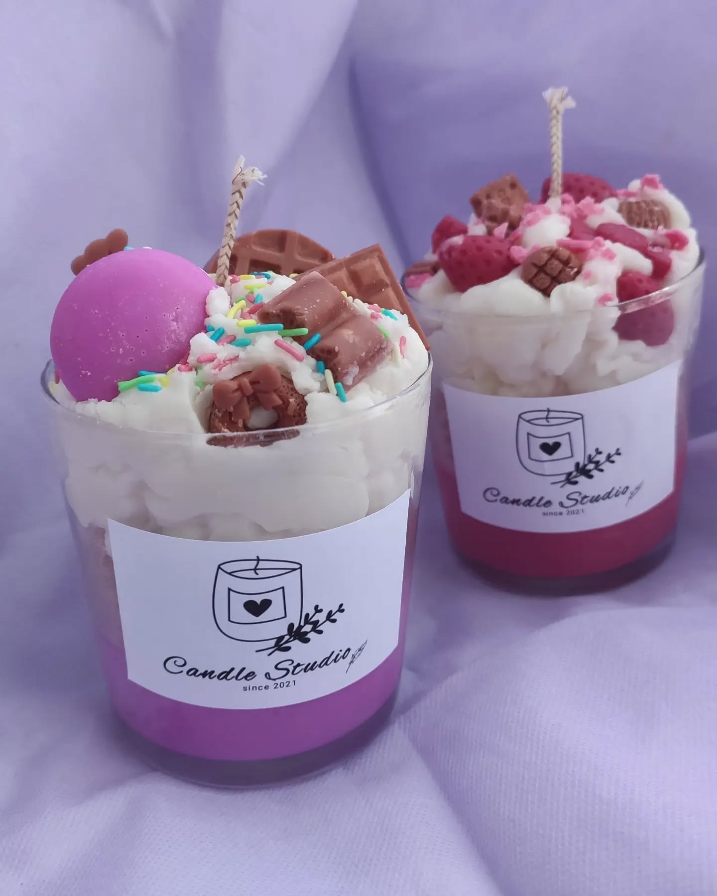 Κερί σε ποτήρι με εφέ σαντιγί