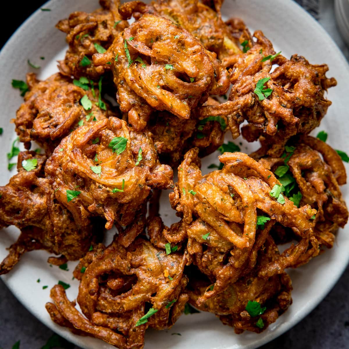 9. Onion Bhaji (4 Stk.)