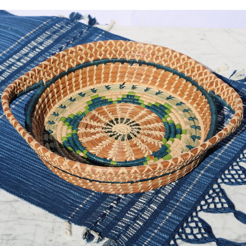Pine Needle and Raffia Chumil Basket / 2 color options /Pie Serving
