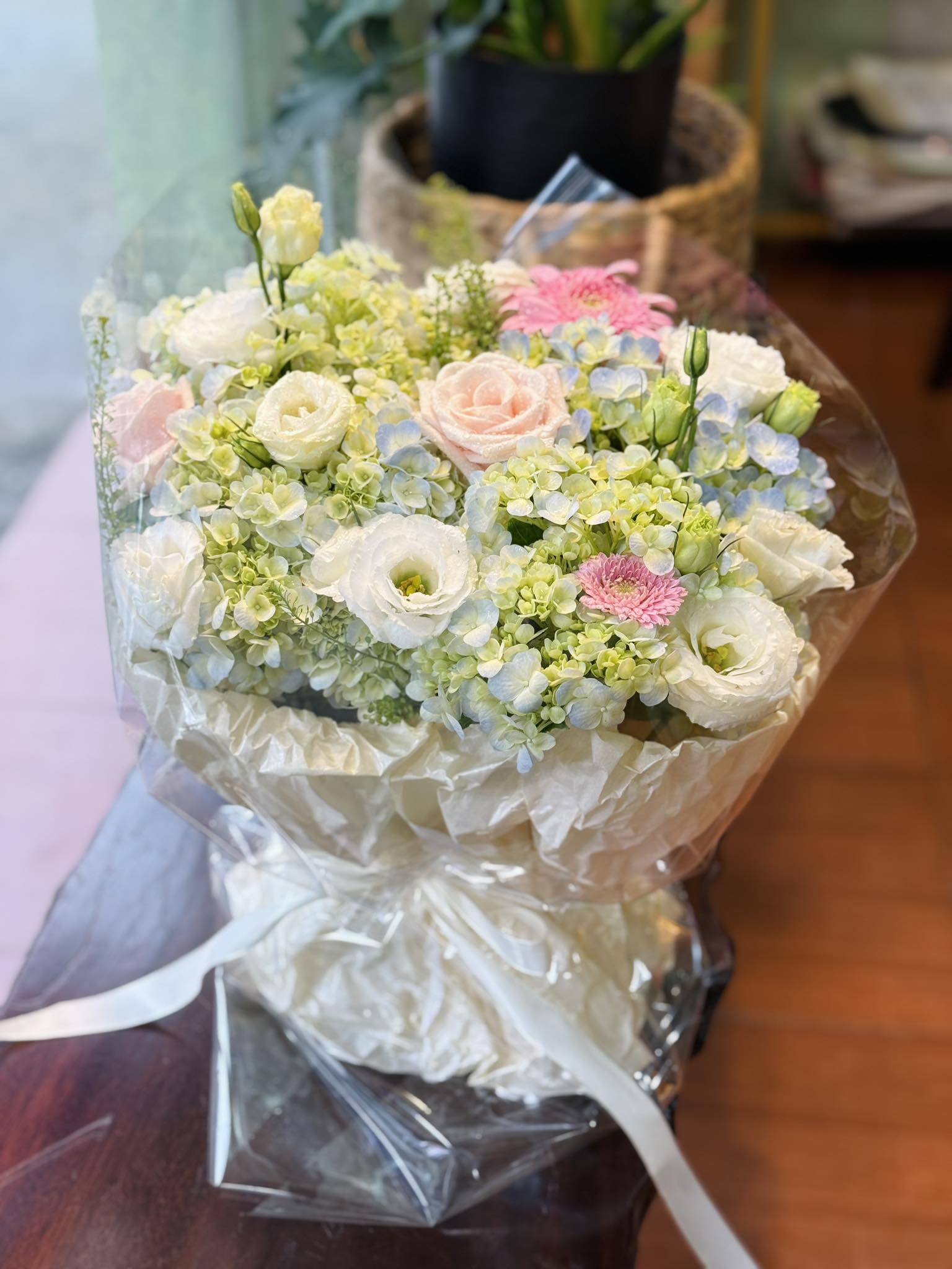 Elegant Fresh Flower Bouquet