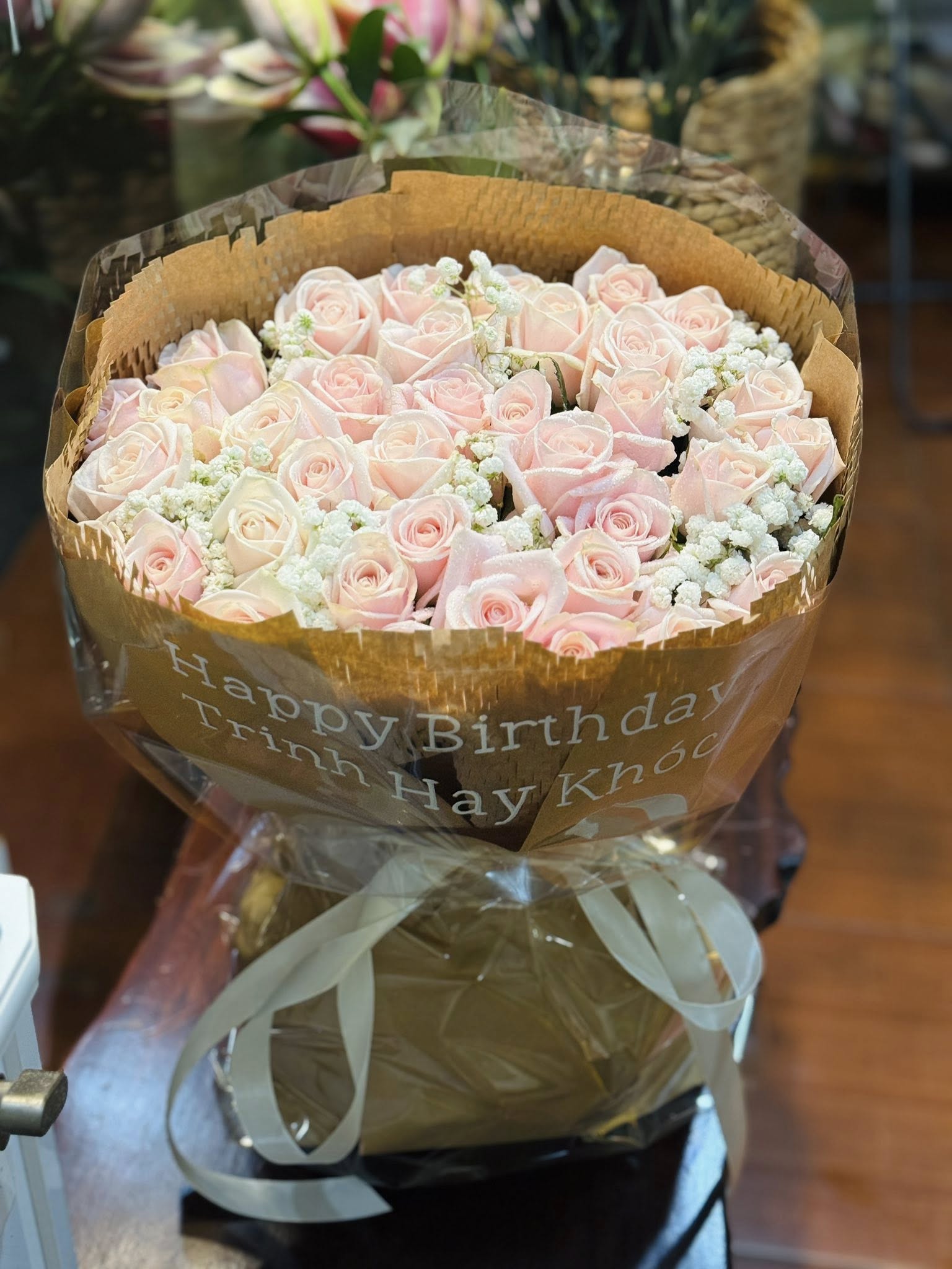 Elegant Pink Rose Bouquet