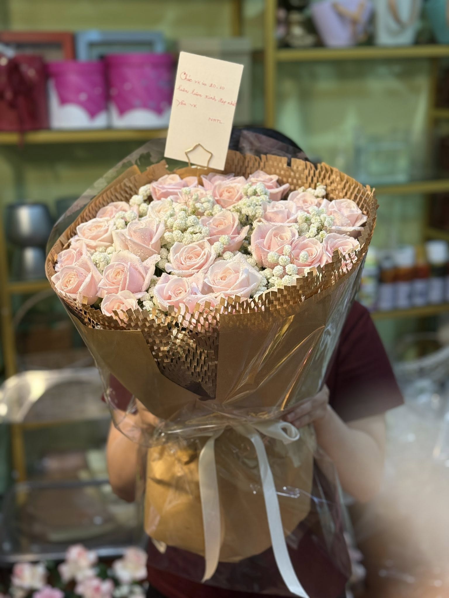 Elegant Pink Rose Bouquet