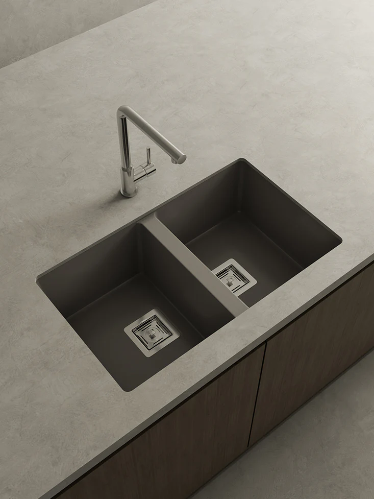 ZIE 70 2 SENOS ROC STONE