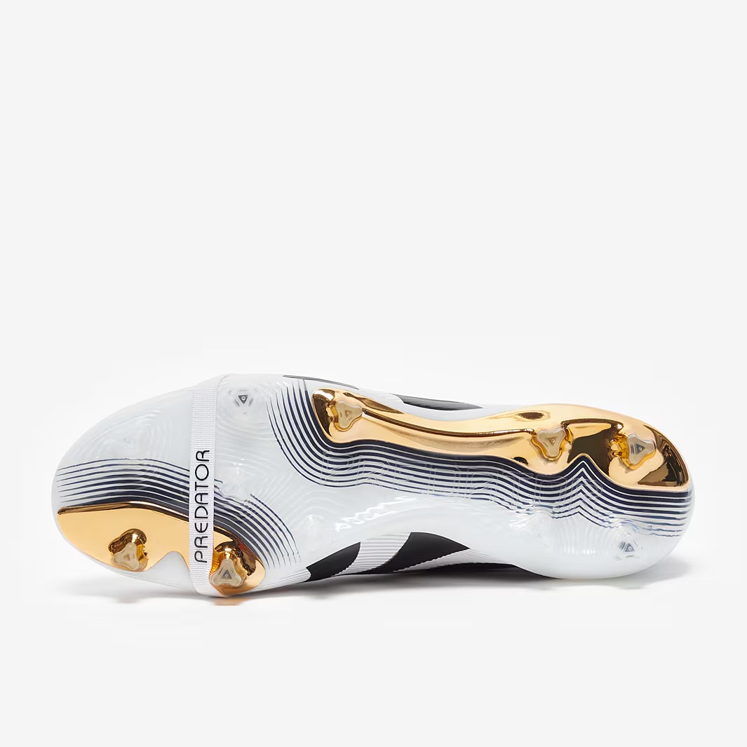 PREDATOR 30 TEAMGEIST EDITION 