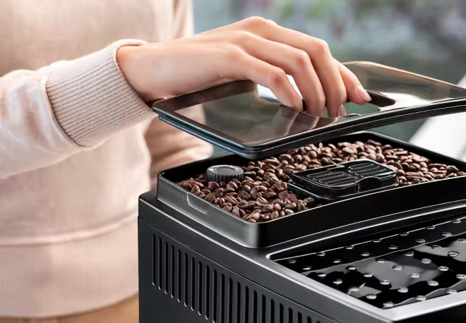 Machine à café automatique De'Longhi Magnifica S