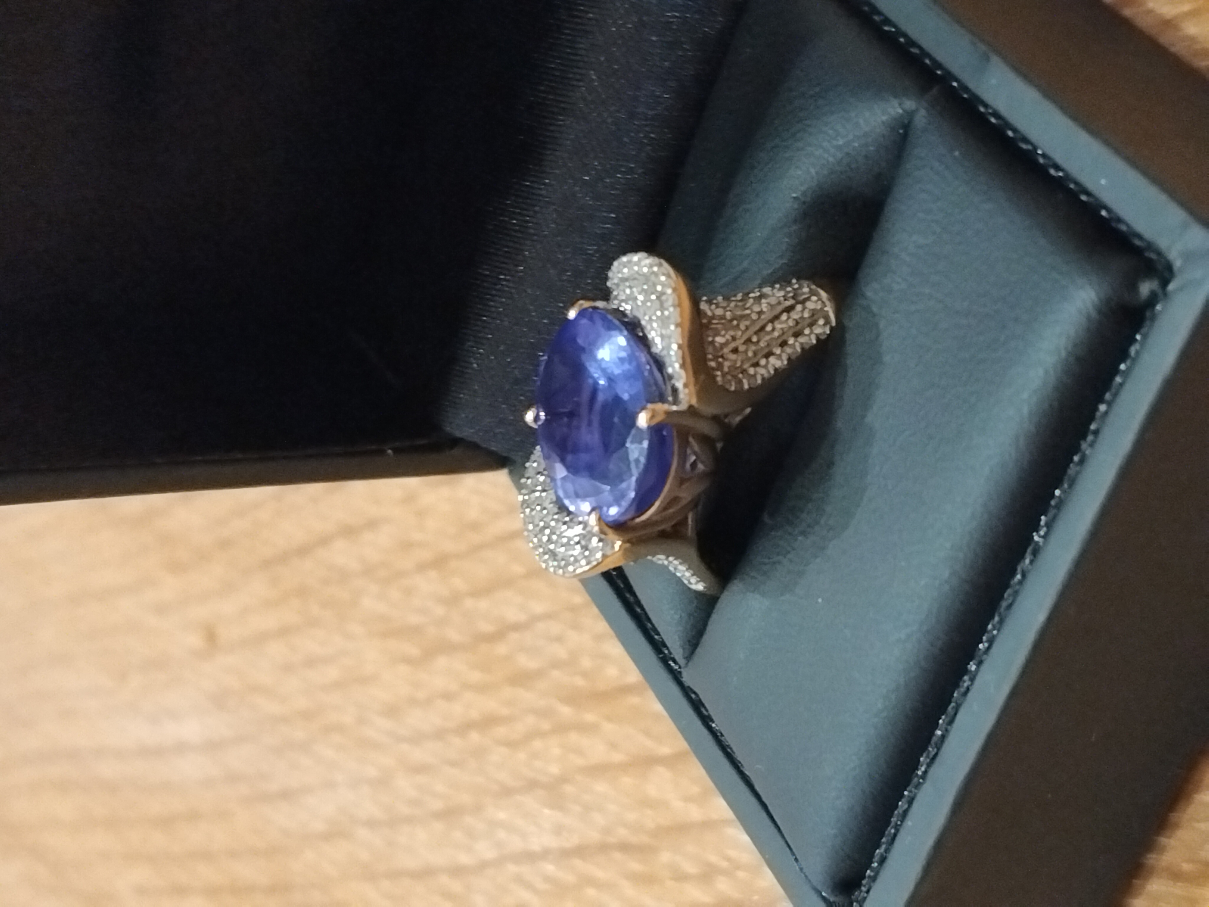 TANZANITE RING