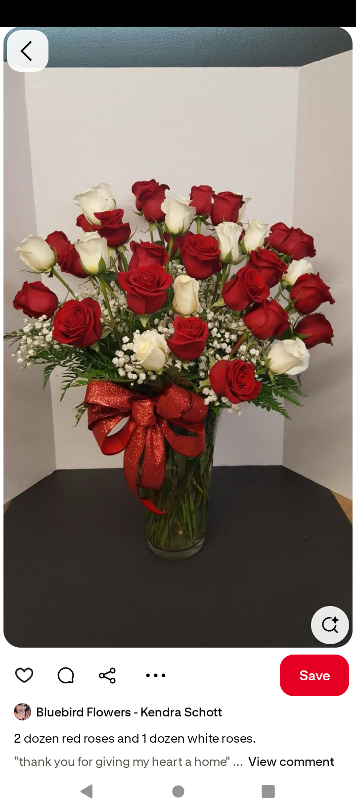 Elegant Red and White Rose Bouquet